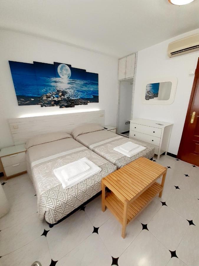 Hostal Kokkola Fuengirola Exterior foto